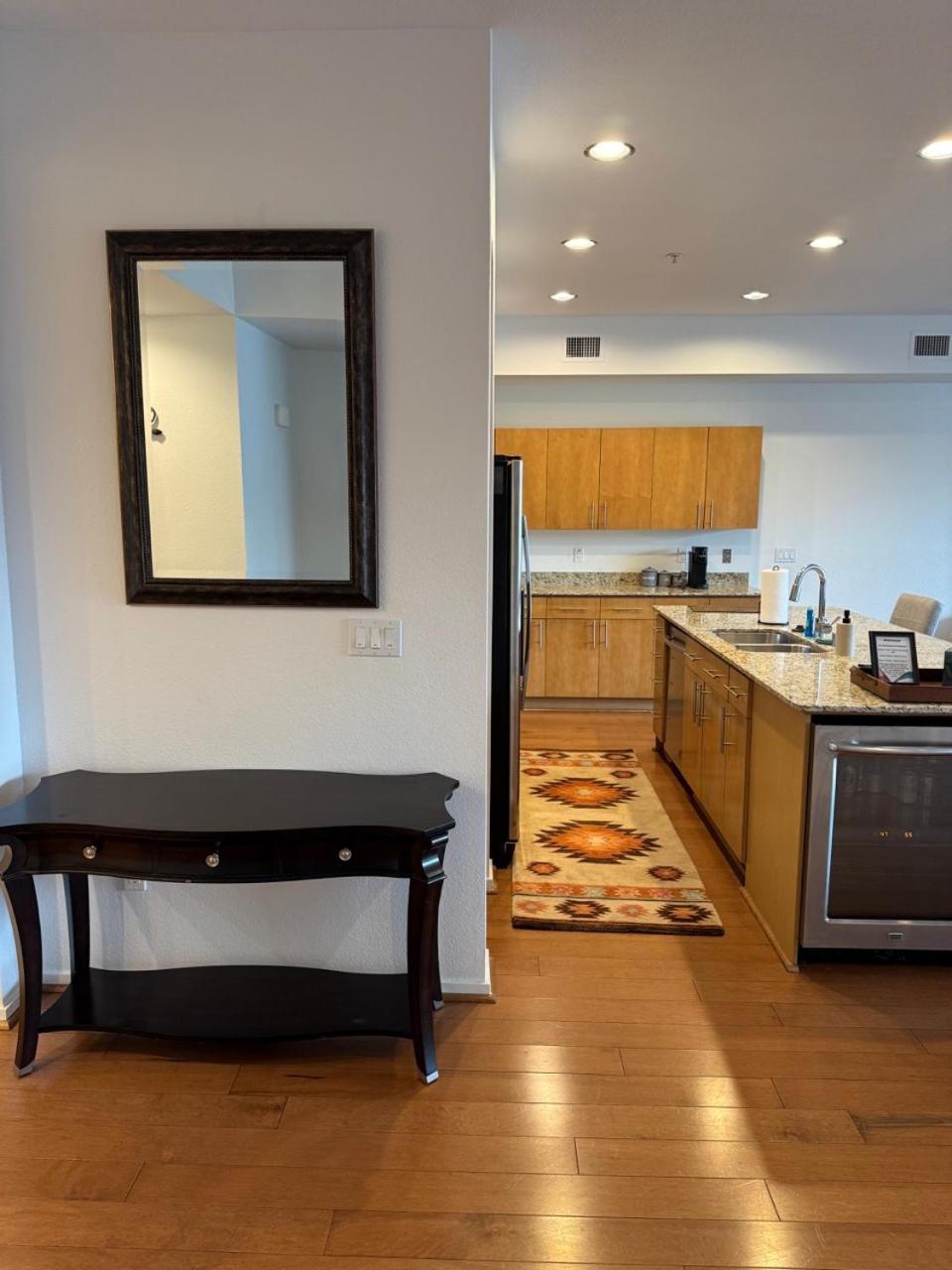 Step Out To Historic Old Town Scottsdale 2 King/2Bath W/Pool Apartment ภายนอก รูปภาพ